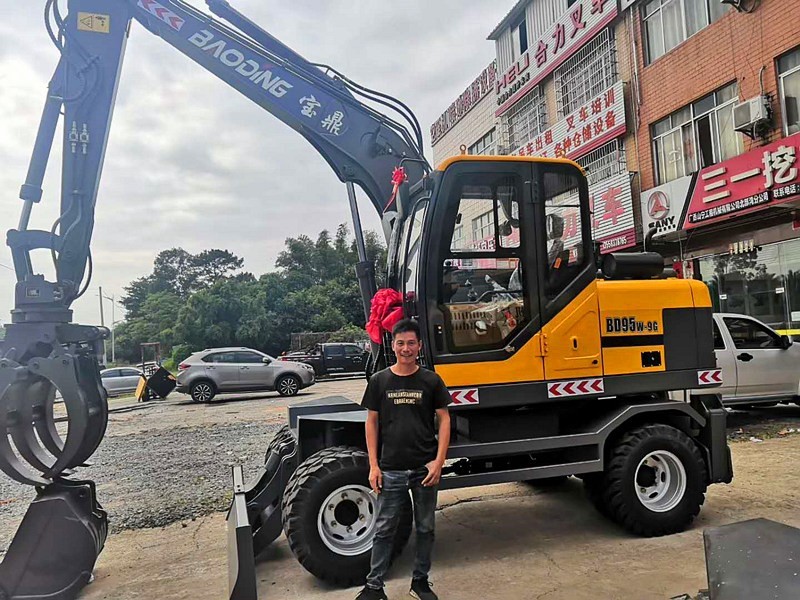 寶鼎廣西欽州抓木機(jī)客戶銷(xiāo)售